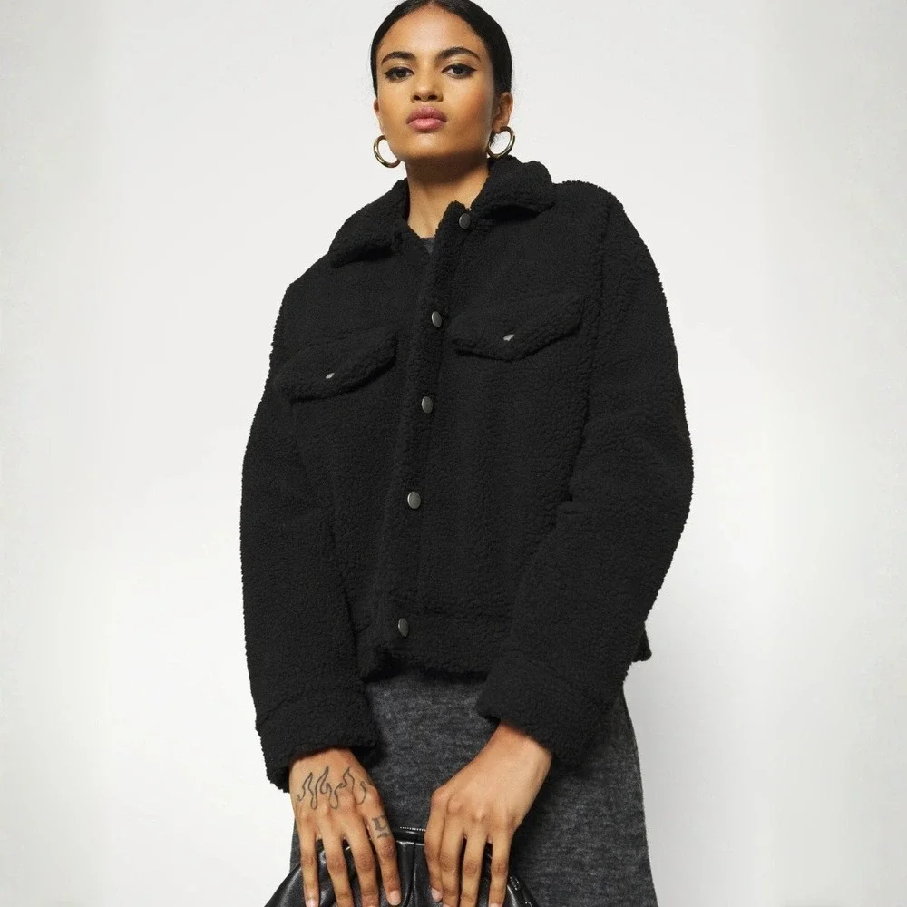 Vero Moda Black Teddy Fleece Button Up Jacket Sherpa Lined Women's Medium - Picture 1 of 6